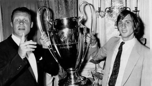Cuando llegó al Ajax, Rinus Michels impuso lo que él mismo llamó 'pressing fútbol', denominación que a la larga se conoció en el mundo como 'Fútbol Total', un estilo de juego que comandó Johan Cruyff en el campo con el club de Ámsterdam y luego con la selección neerlandesa. (Foto: Ajax).