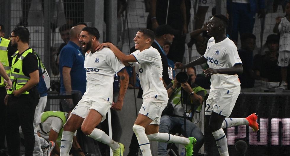 Samuel Gigot celebra la remontada frente al Lille (Foto: Christophe SIMON / AFP)