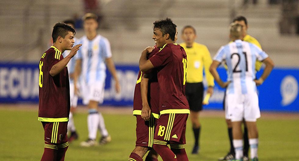 Argentina decepcionó a su afición, pero Venezuela sacó un heroico empate que le permitió clasificar a la siguiente ronda del Sudamericano Sub 20. (Foto: EFE)
