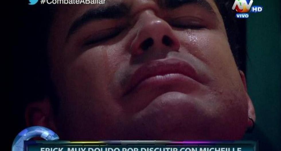 Erick Sabater rompe en llanto durante programa en vivo de Combate. (Foto: Captura/ATV)