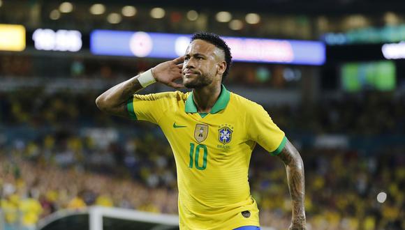 Brasil vs. Colombia EN VIVO: Neymar marcó golazo para el 2-2 tras genial asistencia de Dani Alves | VIDEO. (Foto: AFP)
