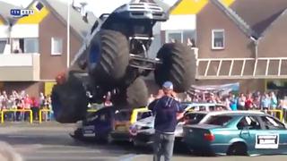 Monster truck embiste al público y mata a 3 personas en Holanda