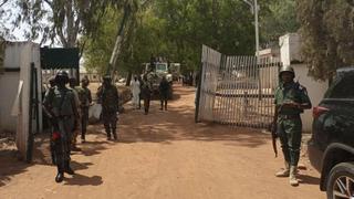 Nigeria: hombres armados secuestran a más de 100 estudiantes de secundaria
