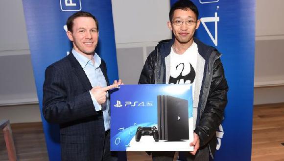 El PlayStation 4 Pro de Sony ya está disponible