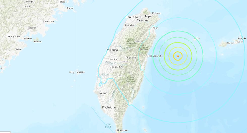 Earthquake of magnitude 6.3 is recorded in Taiwan that shakes the buildings of Taipei