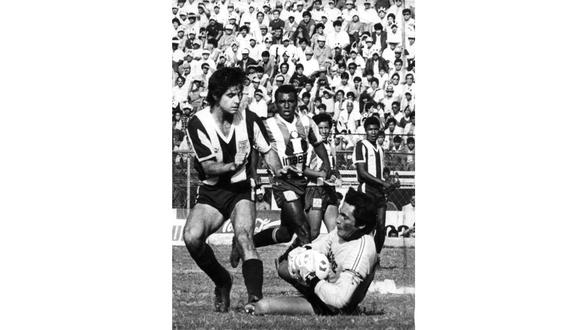 Lima, 8 de noviembre 1987. Alfredo Tomassini, futbolista de Alianza Lima. [Foto: El Comercio]
