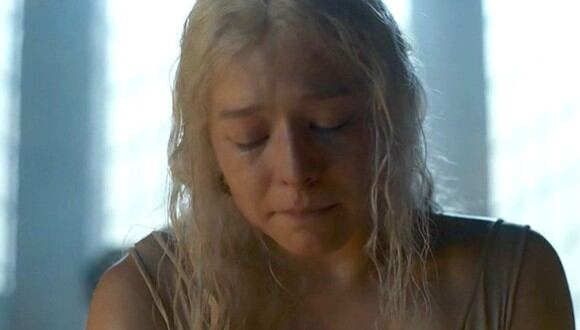 Emma D'Arcy como Rhaenyra Targaryen tras el parto de Visenya en "House of the Dragon" (Foto: HBO)