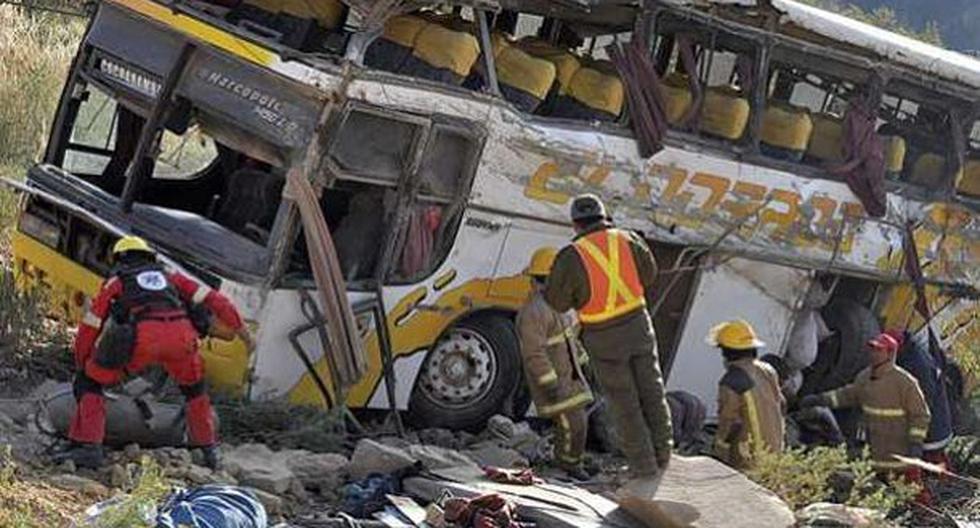 Accidente de bus dejó 50 muertos. (Foto: Medios)