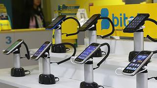 ¿En que benefició a Bitel importar su propia línea de smartphone?