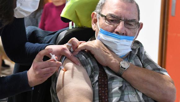 Francia ha vacunado contra el coronavirus a solo 516 personas en una semana. (Fred TANNEAU / AFP).