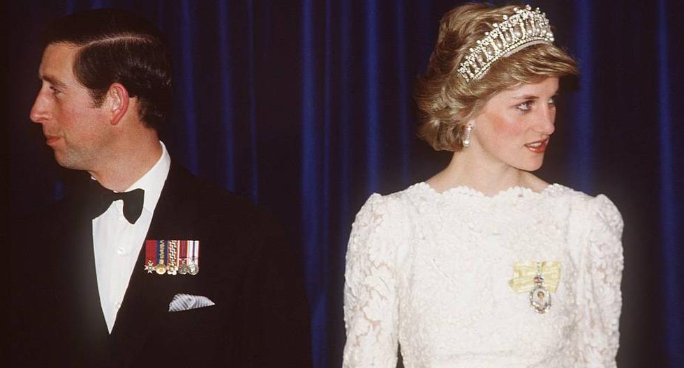 Efemérides: Esto ocurrió un día como hoy en la historia | El Palacio de Buckingham anuncia el acuerdo de divorcio de los Príncipes de Gales, Carlos y Diana.(Foto: Getty Images)
