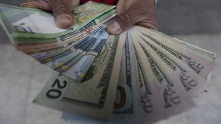 Dólar cierra al alza ante venta de US$ 284 millones del BCR e incertidumbre sobre Camisea
