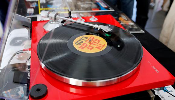 En su segunda edición, el Festival Internacional del Vinilo reunirá a 30 stands con una oferta total de aproximadamente 8000 discos.