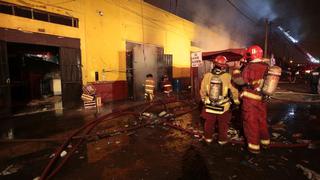 Navidad: bomberos atendieron 161 emergencias, cifra menor a la del año pasado 