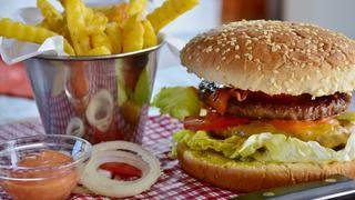 Salud | ¿Por qué la comida chatarra hace que la gente engorde?