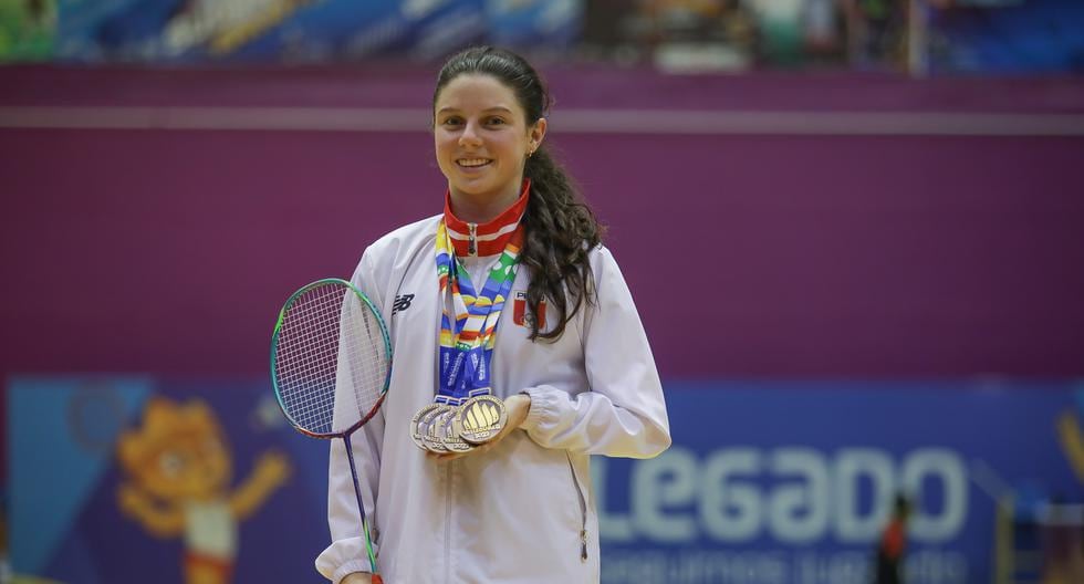Inés Castillo finalizó una actuación perfecta en los Juegos Bolivarianos Valledupar 2022 con cuatro medallas de oro. / Foto: Britanie Arroyo