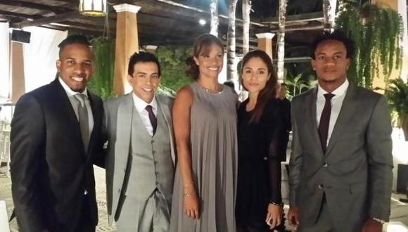 Jefferson Farfán y André Carrillo en boda de Yaco y Natalie