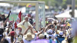 Papa Francisco celebró misa en Guayaquil entre miles de fieles