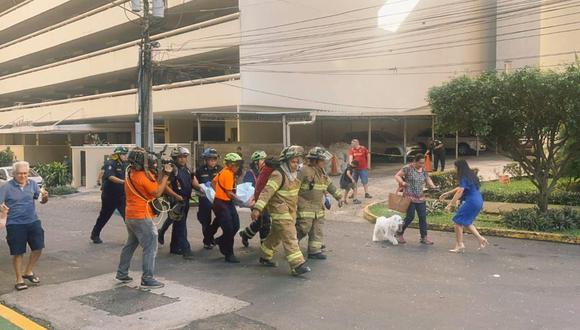 La explosión, que afectó a varios edificios en Obarrio, Panamá, se habría producido por una fuga de gas. (Foto de Twitter / @Sinaproc_Panama)