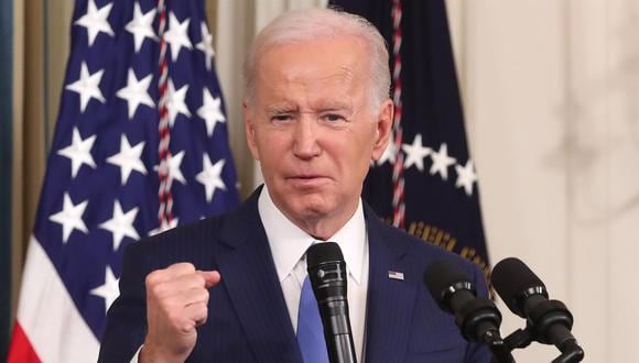 El presidente de Estados Unidos, Joe Biden, pronuncia comentarios y responde preguntas un día después de las elecciones intermedias. (EFE/EPA/MICHAEL REYNOLDS).