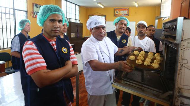 El penal del Callao se convierte en salón de clases [FOTOS] - 9