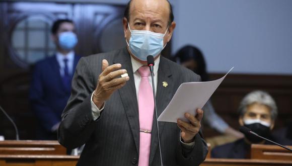 Wilmar Elera, vocero de Somos Perú, dijo tener expectativas de diálogo con Aníbal Torres. (Foto: Congreso)