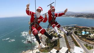 Mira estos originales Papá Noel celebrando Navidad en el mundo