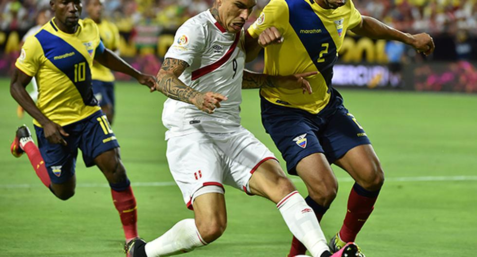 La Selección Peruana se dejó empatar 2-2 ante Ecuador, cuando iba 2-0 arriba en el marcador. Se complica el panorama en el Grupo B de la Copa América Centenario. (Foto: AFP)