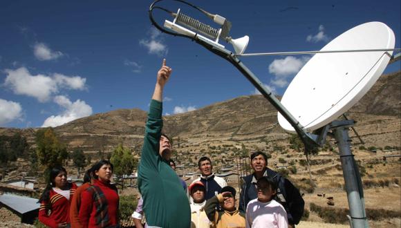 El potencial de negocios de la red dorsal ya atrajo la mirada de varias multinacionales, como AT&amp;T. (Foto: Juan Ponce Valenzuela / Archivo El Comercio)