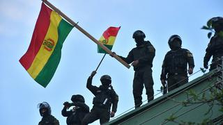 Policías se amotinan contra Evo Morales, que denuncia golpe de Estado “en marcha” | FOTOS | VIDEO