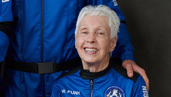 Wally Funk, de 82 años, se convierte en la astronauta de mayor edad de la historia. (AFP)