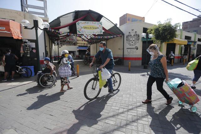 El Ejecutivo anunció un plan que impulsará el uso de bicicletas para el traslado de los ciudadanos como una de las estrategias de lucha contra el coronavirus para evitar la aglomeración de personas en unidades de transporte público. (Foto: Francisco Neyra)