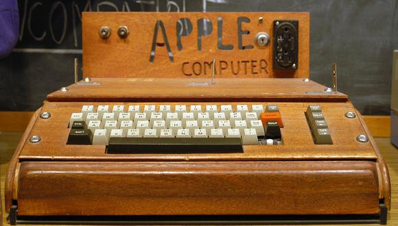 Una Apple-1 revestida de madera de koa será la pieza de tecnología retro por la que los coleccionistas podrán competir en una subasta. (Foto: Flickr/Ed Uthman)