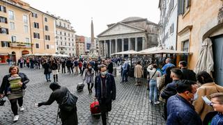 Italia: casos de COVID-19 suben, pero no impondrá nuevas restricciones por ahora