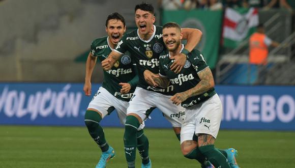 Palmeiras logró su primera Recopa, la anterior la había perdido ante Defensa y Justicia. (Foto: AFP)