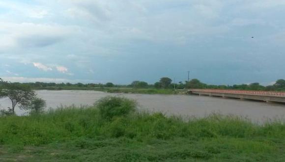 Cierran puente por aumento del caudal del río Piura