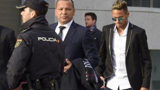 Neymar: fiscalía de España pide 2 años de cárcel para brasileño