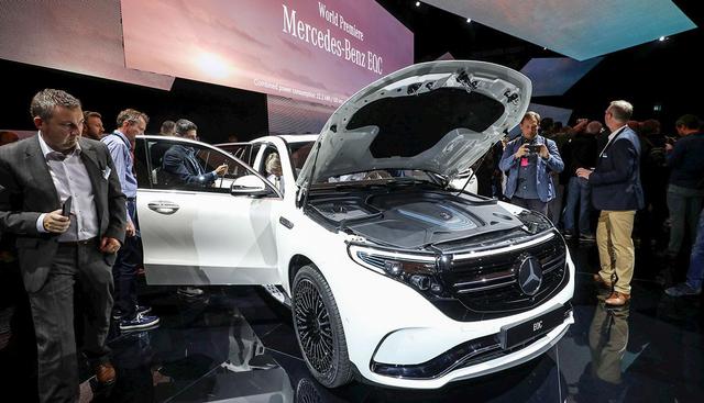 El EQC, el primer auto eléctrico de Mercedes-Benz. (Foto: Reuters)