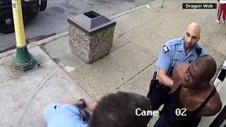 Estados Unidos: nuevo video muestra el momento en que policías arrestan a George Floyd