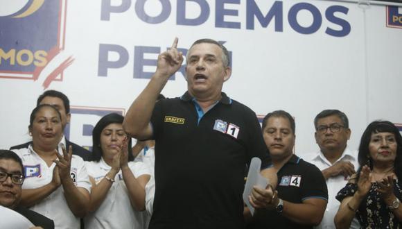 El virtual congresista Daniel Urresti ha reclamado ante cámaras el liderazgo de la bancada de su partido mientras prometía que no iban a blindar a Luna Gálvez. (Foto: GEC)