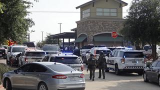 Caos y pánico, así describen testigos el tiroteo en centro comercial de Texas