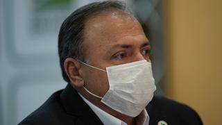 Bolsonaro designa a un militar sin experiencia como ministro interino de Salud de Brasil