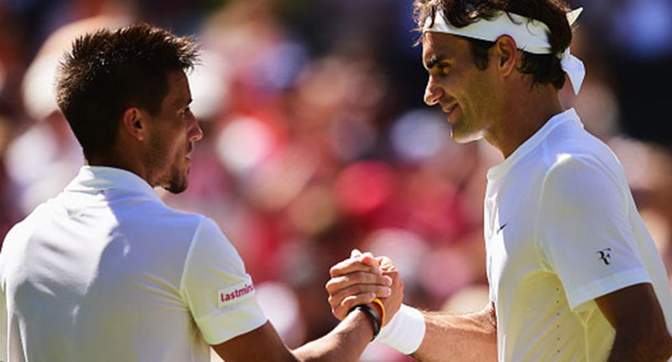 Roger Federer venció al bosnio Damir Dzumhur en Wimbledon. (Foto: Getty Images)