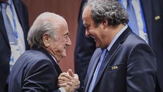 FIFA notificó a Blatter y Platini los motivos de su suspensión