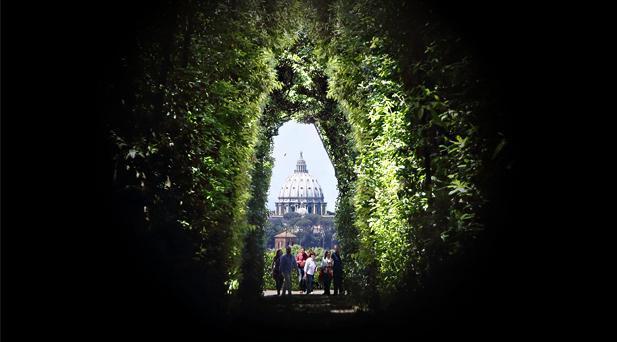 Divino secreto: ¿Qué esconde el agujero de esta puerta en Roma? - 2