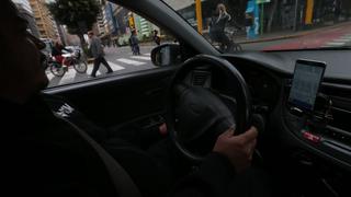 Regreso al trabajo presencial elevó en 45% la demanda de taxis por aplicativo en Lima Metropolitana