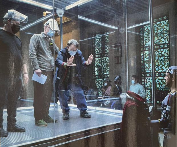 Sam Raimi on the set of "Doctor Strange and the Multiverse of Madness".  Photo: EMPIRE Magazine