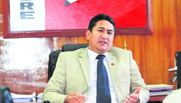 Vladimir Cerrón es investigado en el caso 'Los Dinámicos del Centro' como presunto líder de una organización criminal. Foto: Wilder Huaroc