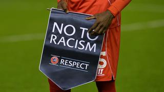 Nuevo código de la FIFA permite a árbitros suspender partidos y darlos por perdidos en caso de racismo