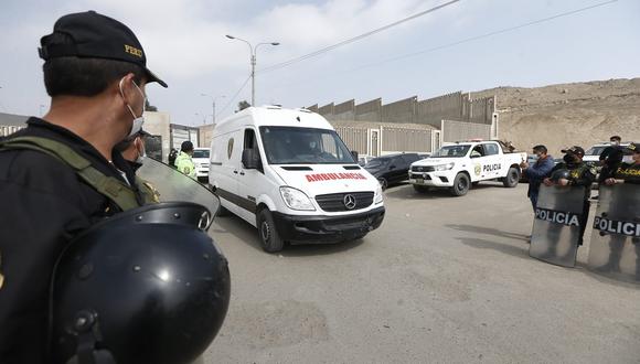 Yenifer Paredes fue trasladada esta tarde de la carceleta del penal de Ancón II al penal de Mujeres de Chorrillos